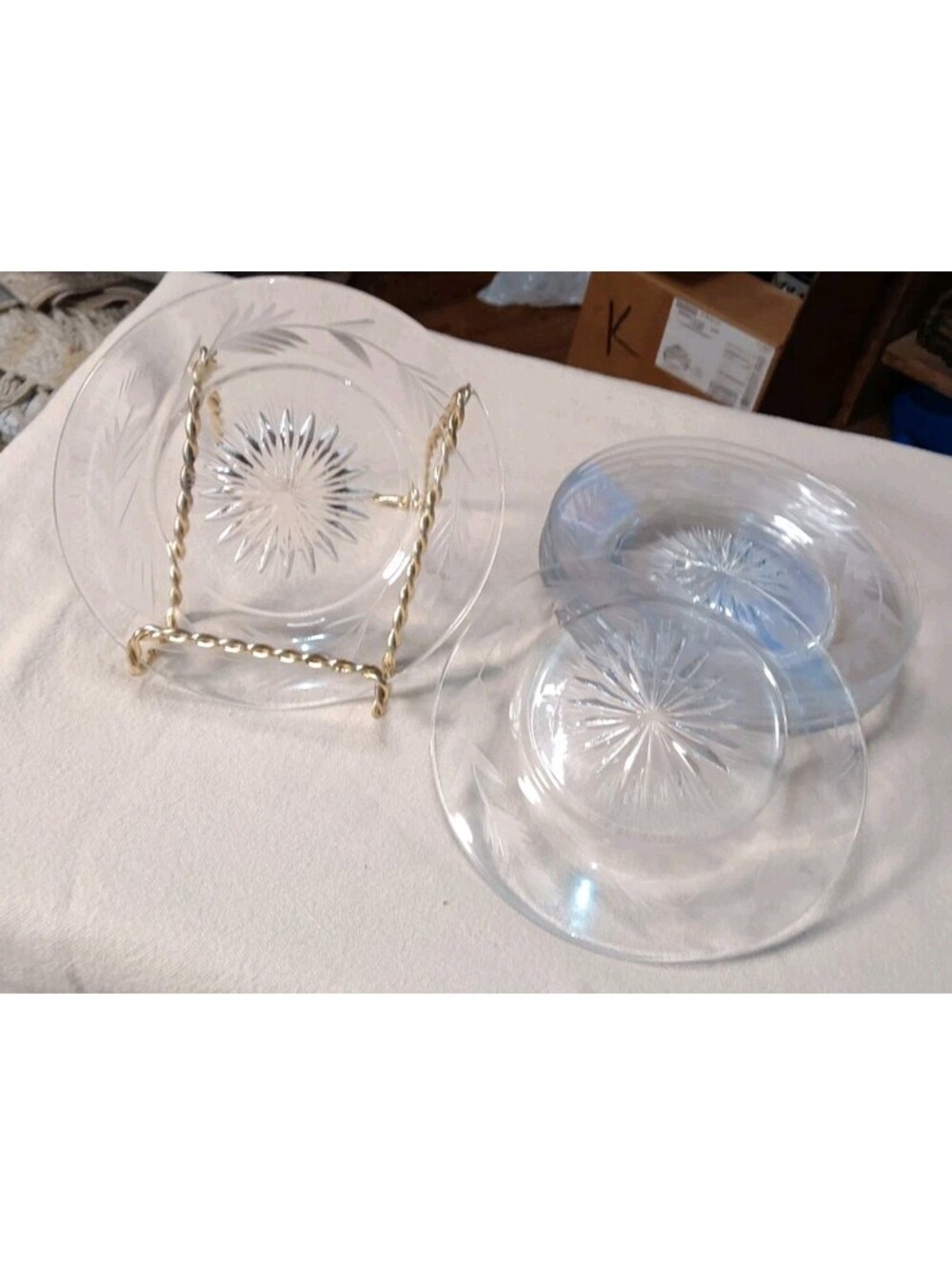 Set of 6 Vintage Glass Dessert / Tea Plates 4.75” - Starburst Design